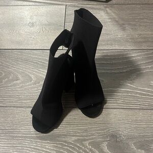 Steve Madden Black Open-Toe Heeled Boots